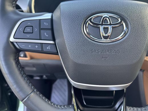 Toyota Highlander 2.5 AWD Hybrid Premium | 06-10141018 Voor meer meer informatie ActivLease financial lease