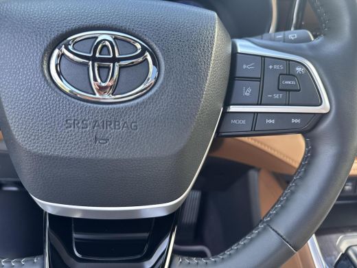 Toyota Highlander 2.5 AWD Hybrid Premium | 06-10141018 Voor meer meer informatie ActivLease financial lease