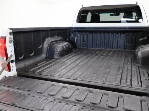Toyota Hilux 2.4 D-4D-F 150 PK 4X4 XTRA CAB PROFESSIONAL EURO 6 + LEDER | AIRCO | CRUISE | TREKHAAK ActivLease financial lease