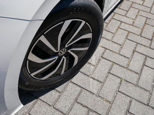Volkswagen Polo 1.0 TSI Life ActivLease financial lease