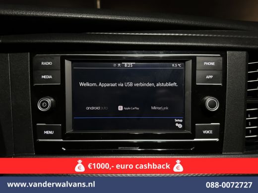 Volkswagen Transporter 2.0 TDI 150pk L2H1 Euro6 Airco | 2500kg Trekhaak | Apple Carplay | Android Auto Parkeersensoren, ... ActivLease financial lease