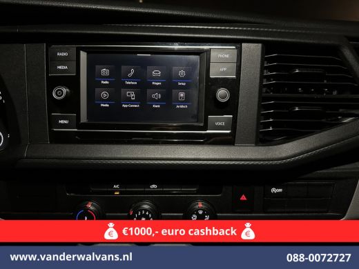 Volkswagen Transporter 2.0 TDI 150pk L2H1 Euro6 Airco | 2500kg Trekhaak | Apple Carplay | Android Auto Parkeersensoren, ... ActivLease financial lease
