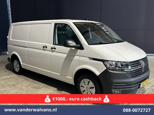 Volkswagen Transporter 2.0 TDI 150pk L2H1 Euro6 Airco | 2500kg Trekhaak | Apple Carplay | Android Auto Parkeersensoren, ... ActivLease financial lease