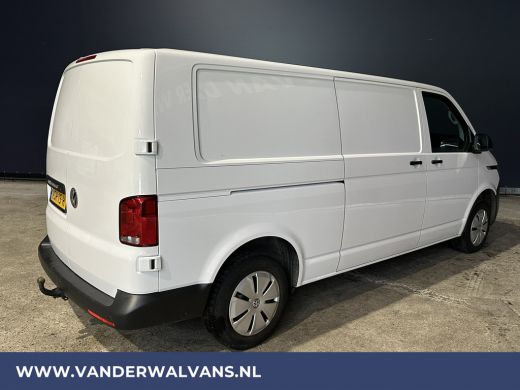 Volkswagen Transporter 2.0 TDI 150 pk L2H1 Euro6 # Airco | Trekhaak | Cruisecontrol | Apple Carplay | PDC Parkeersensore... ActivLease financial lease