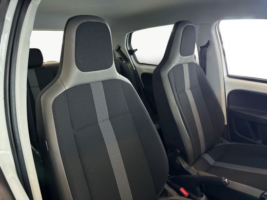 Volkswagen up! 1.0 60pk high up! | Buitenspiegels elektrisch instel- en verwarmbaar | Parkeersensoren achter | B... ActivLease financial lease
