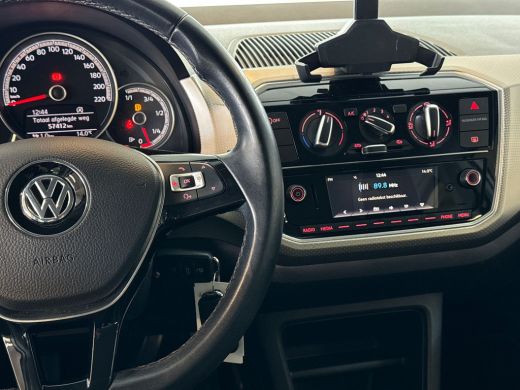 Volkswagen up! 1.0 60pk high up! | Buitenspiegels elektrisch instel- en verwarmbaar | Parkeersensoren achter | B... ActivLease financial lease