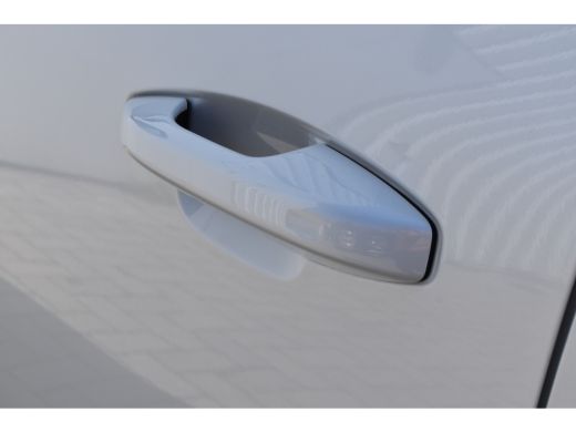 Volvo  XC40 T5 Plus Dark | Cruise Control Adaptive | BLIS | Stoel/Stuurverwarming ActivLease financial lease