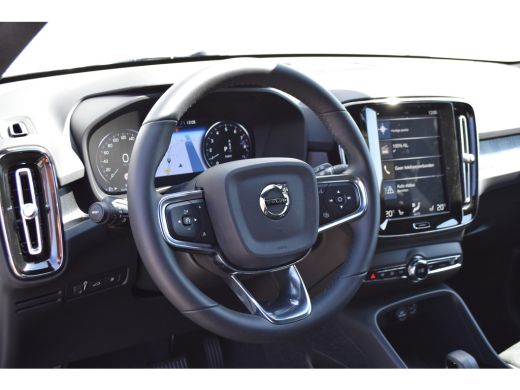 Volvo  XC40 T5 Plus Dark | Cruise Control Adaptive | BLIS | Stoel/Stuurverwarming ActivLease financial lease
