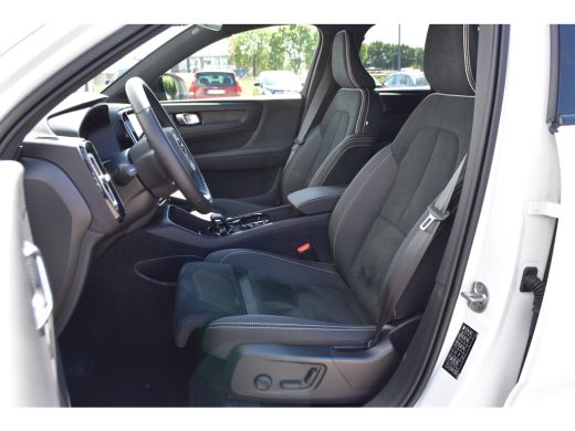 Volvo  XC40 T5 Plus Dark | Cruise Control Adaptive | BLIS | Stoel/Stuurverwarming ActivLease financial lease