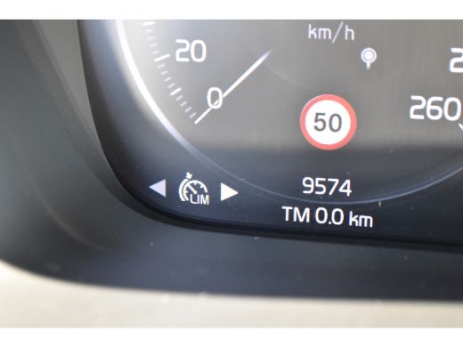 Volvo  XC40 T5 Plus Dark | Cruise Control Adaptive | BLIS | Stoel/Stuurverwarming ActivLease financial lease