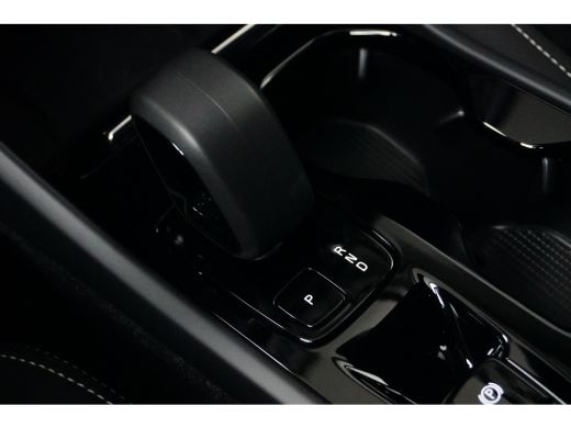 Volvo  XC40 T5 Plus Dark | Cruise Control Adaptive | BLIS | Stoel/Stuurverwarming ActivLease financial lease