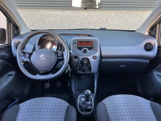 Peugeot 108 1.0 e-VTi 5drs black edition Airco/LED/zuinig & €23 per mnd