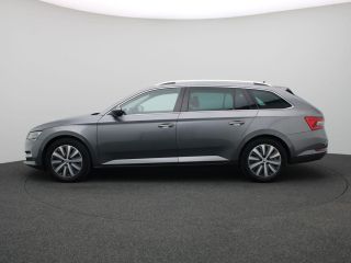 Skoda Superb Combi 1.4 TSI iV Business Edition 218PK DSG Matrix led, adaptive cruise, standkachel, Stoelverwar...