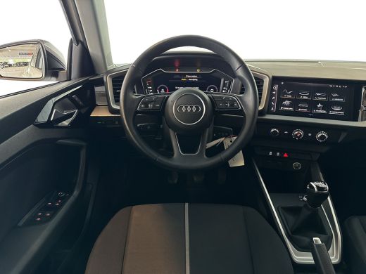 Audi A1 Sportback Sportback 25 TFSI 95pk epic | Virtual cockpit | Smartphone interface | 17 inch velgen ActivLease financial lease