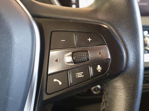 BMW 1-serie 118i Executive Edition | Cruise Control | Apple Carplay | Navigatie ActivLease financial lease