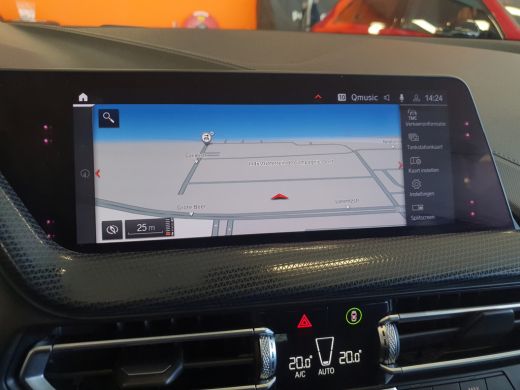 BMW 1-serie 118i Executive Edition | Cruise Control | Apple Carplay | Navigatie ActivLease financial lease