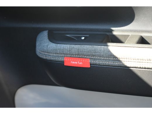 Citroën C3 Aircross 1.2 Turbo 100pk Plus DEMO-DEAL! | Navigatie By App | Achteruitrijcamera | Climate Control | Cruis... ActivLease financial lease