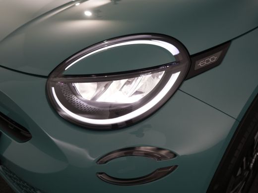 Fiat 600 1.2 Hybrid Urban Automaat | Airco (automatisch) | Apple Carplay/Android Auto|telefoonintegratie p... ActivLease financial lease