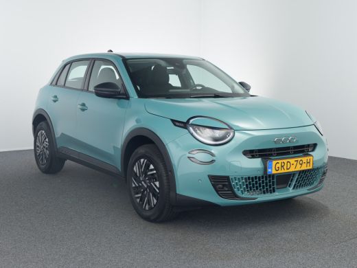 Fiat 600 1.2 Hybrid Urban Automaat | Airco (automatisch) | Apple Carplay/Android Auto|telefoonintegratie p... ActivLease financial lease