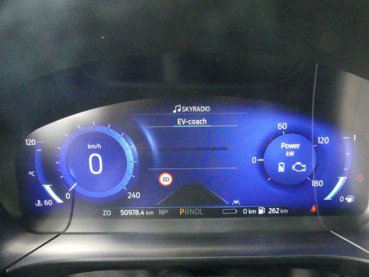 Ford Kuga 2.5 PHEV 225PK ST-Line | STOEL+STUUR+VOORRUITVERWARMING | NAVI | PARKEERSENSOREN | CAMERA | 18'' ... ActivLease financial lease