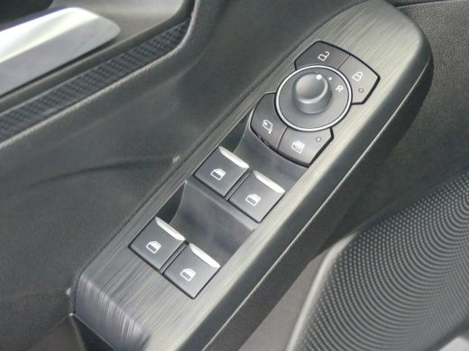 Ford Kuga 2.5 PHEV 225PK ST-Line | STOEL+STUUR+VOORRUITVERWARMING | NAVI | PARKEERSENSOREN | CAMERA | 18'' ... ActivLease financial lease