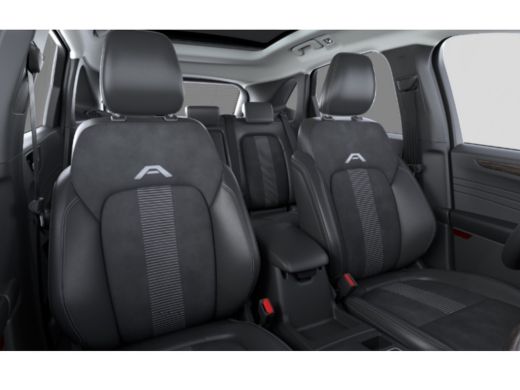 Ford Kuga 2.5 PHEV Active X | Achterbank verwarmd | Achteruitrijcamera | Bots waarschuwing systeem ActivLease financial lease