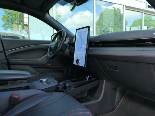 Ford Mustang Mach-E AWD 75 kWh | Panoramadak | 360 Camera | Adaptive Cruise | BLIS | Elektrische Achterklep | ... ActivLease financial lease