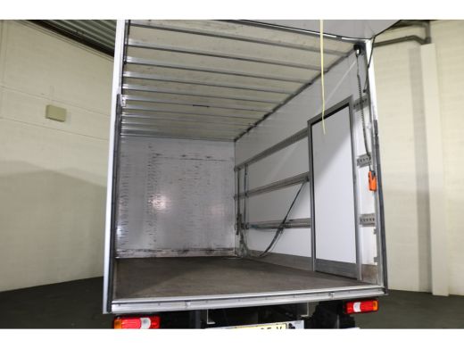Iveco Daily 35S18 3.0 Automaat Bakwagen met Laadklep ActivLease financial lease