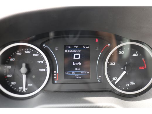 Iveco Daily 35S18 3.0 Automaat Bakwagen met Laadklep ActivLease financial lease