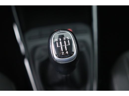 Kia Stonic 1.0 T-GDi DynamicPlusLine | Navi | Camera | Clima | Keyless | Parkeersensoren | DAB | Cruise Cont... ActivLease financial lease