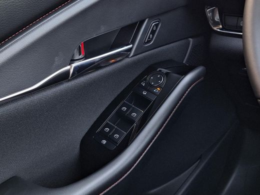 Mazda CX-30 2.0 e-SkyActiv-X M Hybrid Homura | Draadloze Android Auto Apple Carplay | Stoelverwarming | Elekt... ActivLease financial lease