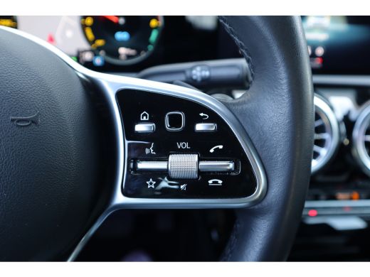 Mercedes A-Klasse 250 e Luxury Sfeer verlichting / Widescreen / Camera / Carplay / ActivLease financial lease