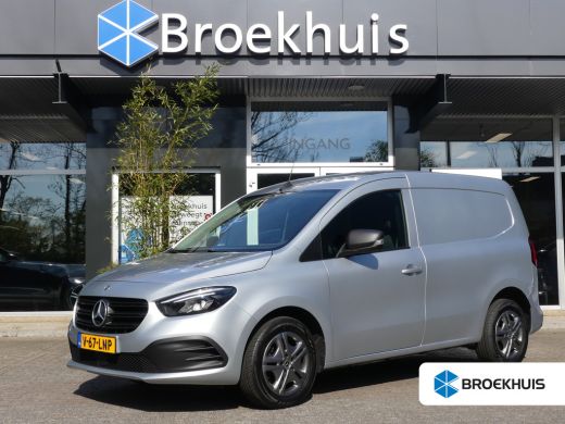 Mercedes-Benz Citan 110 CDI L1 Pro Automaat | TREKHAAK | NAVI | STOELVERWARMING | APPLE CARPLAY/ANDROID AUTO | Mercedes-Benz Citan 110 CDI L1 Pro Automaat | TREKHAAK | NAVI | STOELVERWARMING | APPLE CARPLAY/ANDROID AUTO |