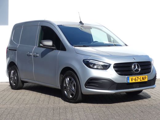 Mercedes Citan 110 CDI L1 Pro Automaat | TREKHAAK | NAVI | STOELVERWARMING | APPLE CARPLAY/ANDROID AUTO | ActivLease financial lease