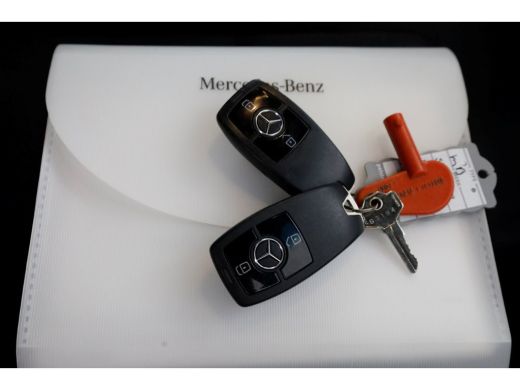 Mercedes Sprinter 314 CDI 143pk E6 Bakwagen met laadklep en zijdeur L440 975kg Laadverm. 04-2019 ActivLease financial lease