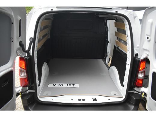 Opel Combo 1.5 BlueHDi 130 S&S L1 Automaat Allseason | Navigatie By App | Achteruitrijcamera | Trekhaak | Be... ActivLease financial lease