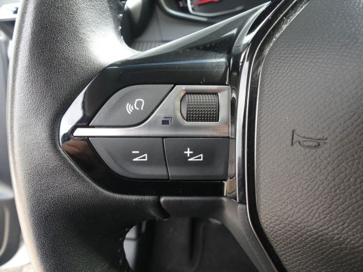 Peugeot 208 1.2 PureTech Active Pack | APPLE CARPLAY/ANDROID AUTO | 16'' LMV | CRUISE CONTROL | PARKEERSENSOR... ActivLease financial lease
