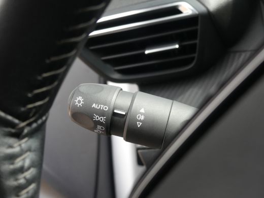 Peugeot 208 1.2 PureTech Active Pack | APPLE CARPLAY/ANDROID AUTO | 16'' LMV | CRUISE CONTROL | PARKEERSENSOR... ActivLease financial lease