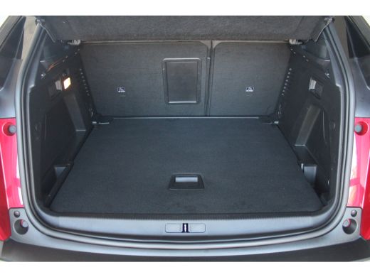 Peugeot 3008 1.2 Turbo 130-PK GT EAT8 AUTOMAAT | TREKHAAK | CAMERA | STOELVERWARMING | ADAPTIVE CRUISE | FULL ... ActivLease financial lease