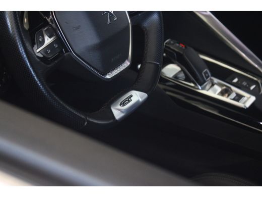 Peugeot 3008 1.2 Turbo 130-PK GT EAT8 AUTOMAAT | TREKHAAK | CAMERA | STOELVERWARMING | ADAPTIVE CRUISE | FULL ... ActivLease financial lease