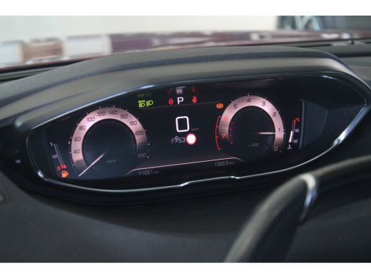 Peugeot 3008 1.2 Turbo 130-PK GT EAT8 AUTOMAAT | TREKHAAK | CAMERA | STOELVERWARMING | ADAPTIVE CRUISE | FULL ... ActivLease financial lease