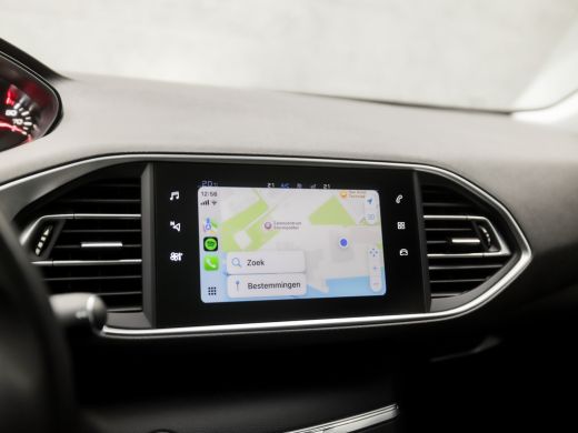 Peugeot 308 SW 1.2 PureTech Sport (PANORAMADAK, APPLE CARPLAY, GROOT NAVI, 360 CAMERA, LEDER, SPORTSTOELEN, A... ActivLease financial lease