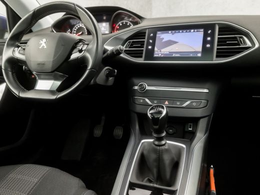 Peugeot 308 SW 1.2 PureTech Sport (PANORAMADAK, APPLE CARPLAY, GROOT NAVI, 360 CAMERA, LEDER, SPORTSTOELEN, A... ActivLease financial lease