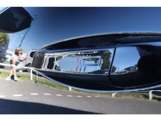 Peugeot 5008 1.2 Hybrid 136 GT | 7-Zits | FULL OPTION | Adaptieve Cruise | 360' Camera | Pano | Massage | Memo... ActivLease financial lease