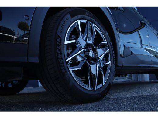 Peugeot 5008 1.2 Hybrid 136 GT | 7-Zits | FULL OPTION | Adaptieve Cruise | 360' Camera | Pano | Massage | Memo... ActivLease financial lease
