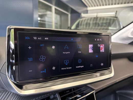 Peugeot e-208 EV Allure 51 kWh 3-Fase | 11 kW lader | Achterbank in delen neerklapbaar | Achteruitrijcamera ActivLease financial lease