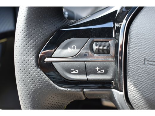 Peugeot e-208 EV GT 51 kWh | DEMO-DEAL | Alcantara | Navigatie | Elektr. Stoelen | Full-LED | Stoelverwarming |... ActivLease financial lease