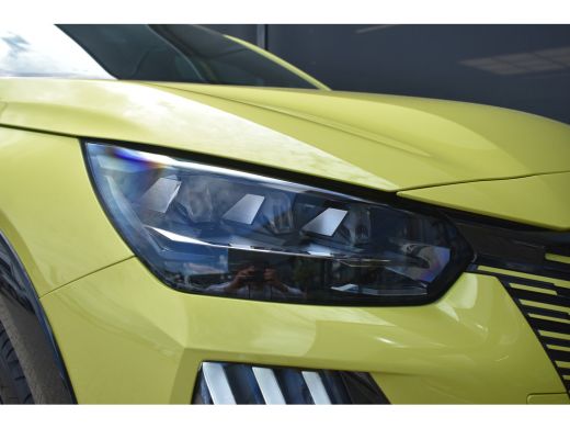 Peugeot e-208 EV GT 51 kWh | DEMO-DEAL | Alcantara | Navigatie | Elektr. Stoelen | Full-LED | Stoelverwarming |... ActivLease financial lease