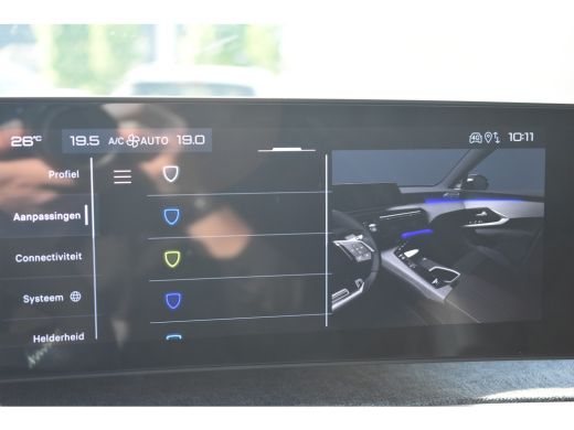 Peugeot E-3008 GT Avantage 73 kWh Voorraad Actie!! | Navigatie | 360 Camera | Elektr. Achterklep | Alcantara | S... ActivLease financial lease