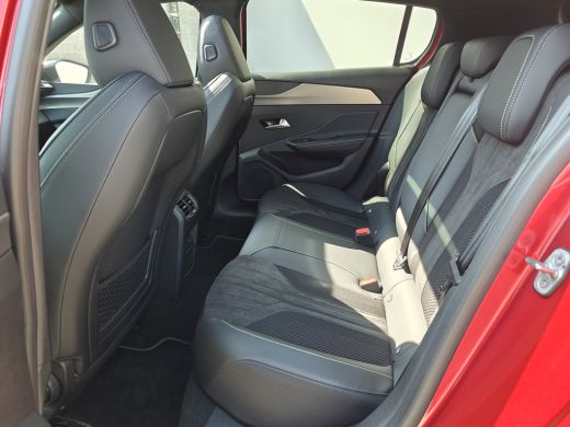 Peugeot e-308 GT EV 54 kWh | Achteruitrijcamera | Apple Carplay/Android Auto|telefoonintegratie premium | Buite... ActivLease financial lease